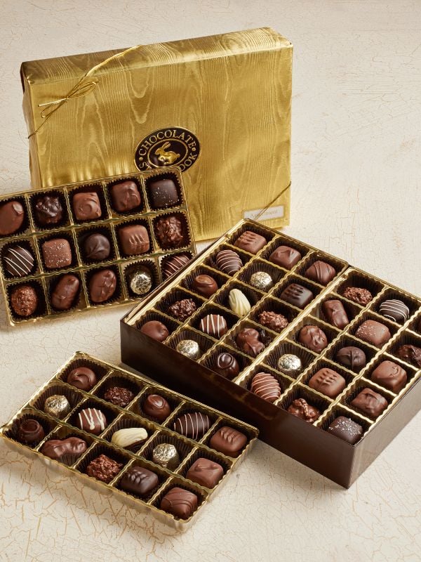 2lb. gold wrapped chocolate assortment