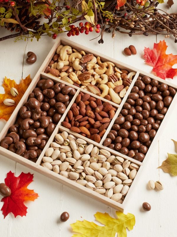 1 fall nut medley tray