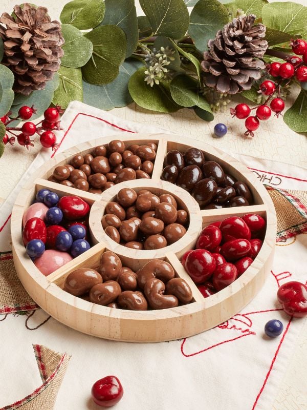 1 Holiday fruit and nut medley tray