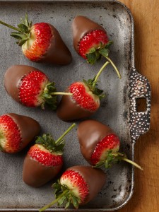 Tray of Milk Chocolate covered strawberries