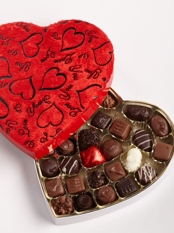 Full of Love Heart Box 1 lb.