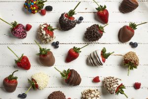 Chocolate Berries Mother's Day