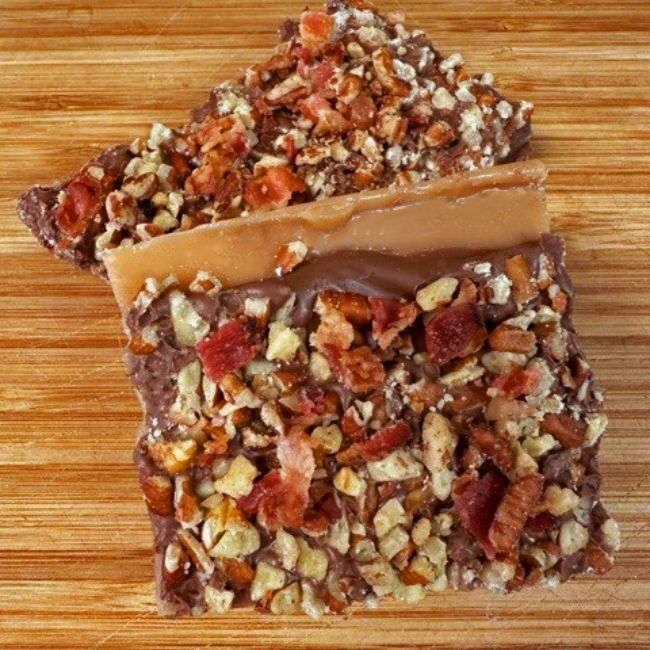 Maple Bacon English Toffee 2 pieces of Maple Bacon ENglish Toffee